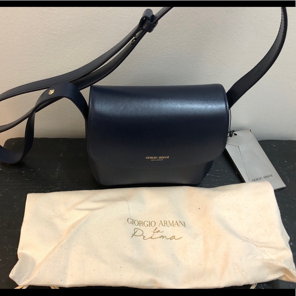 Cross body hand bag